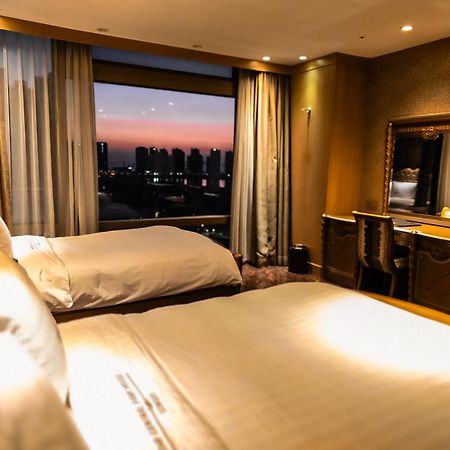 Songdo Central Park Hotel Incheon Exterior photo