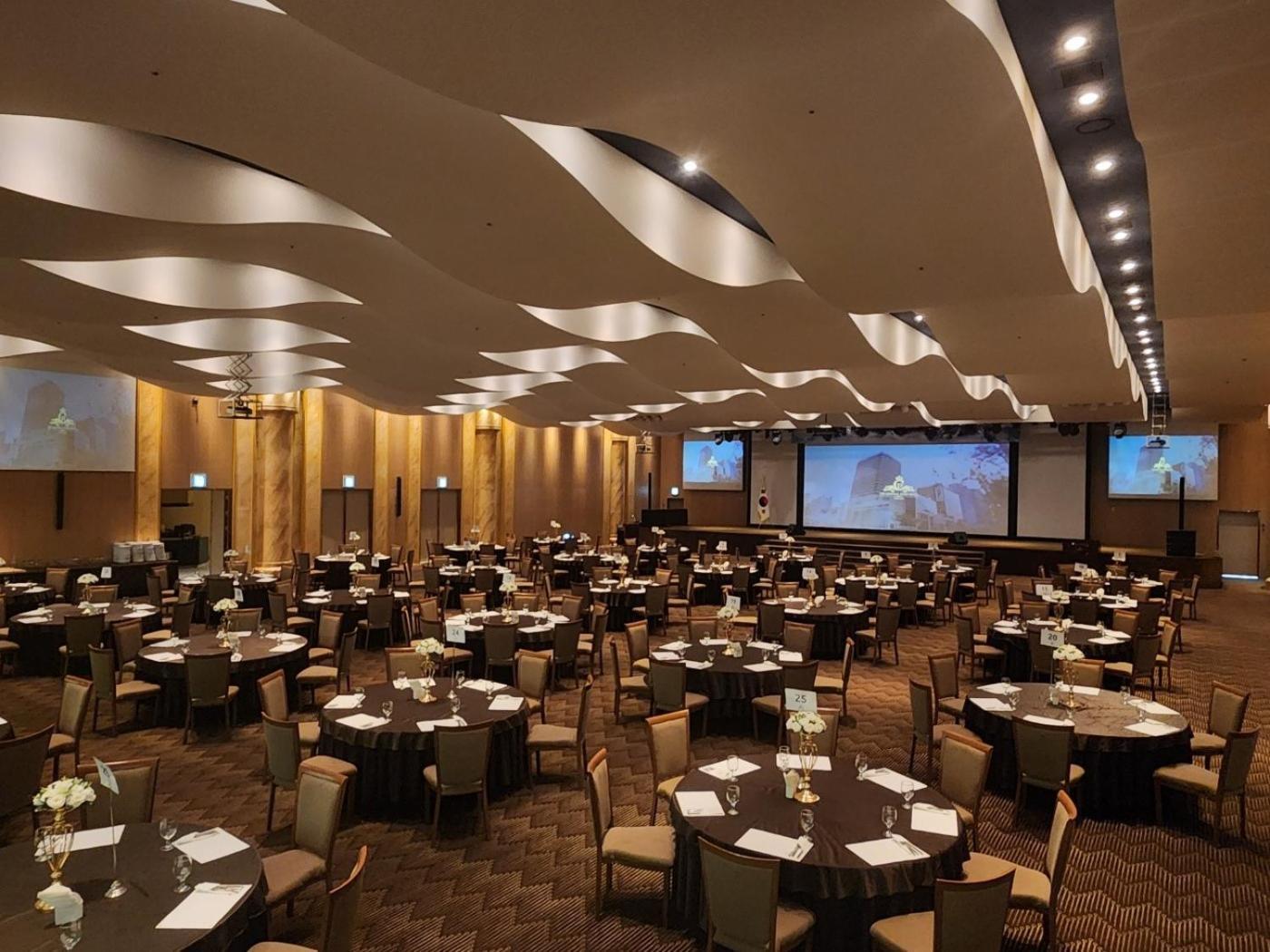 Songdo Central Park Hotel Incheon Exterior photo