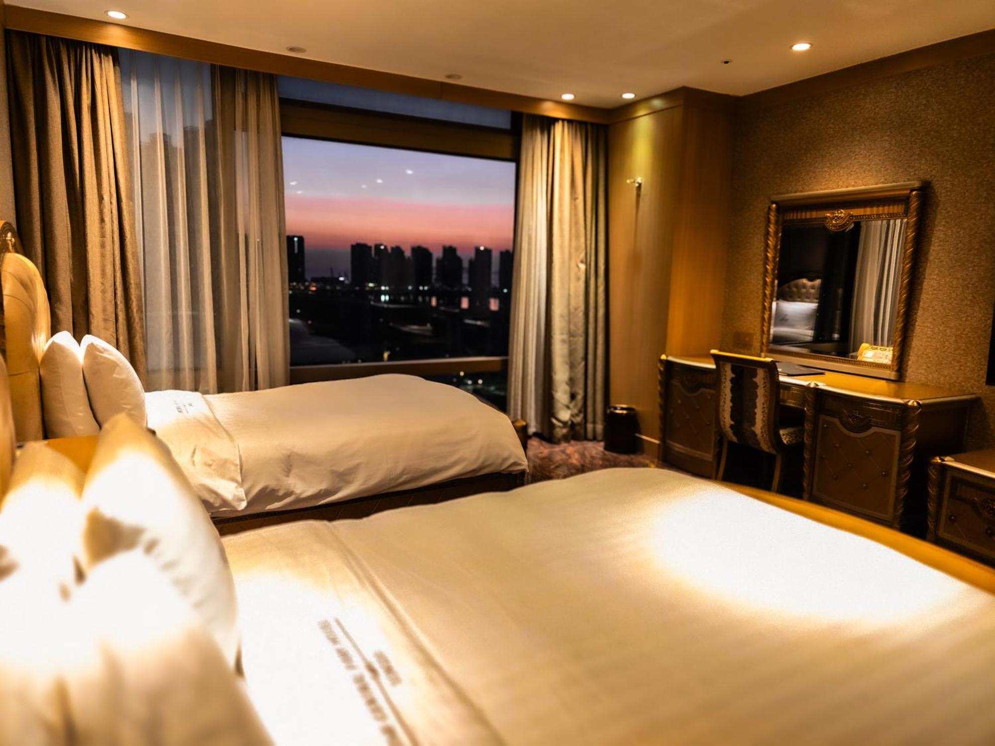 Songdo Central Park Hotel Incheon Exterior photo
